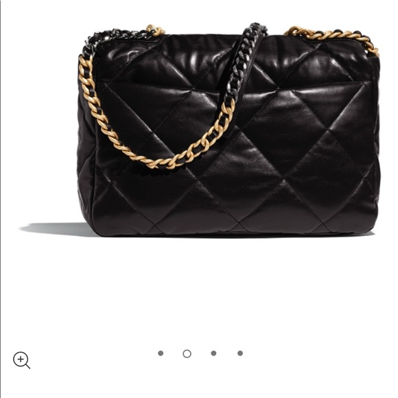 🖤✨Chanel 19 Maxi Bag✨🖤 - Picture 2 of 4